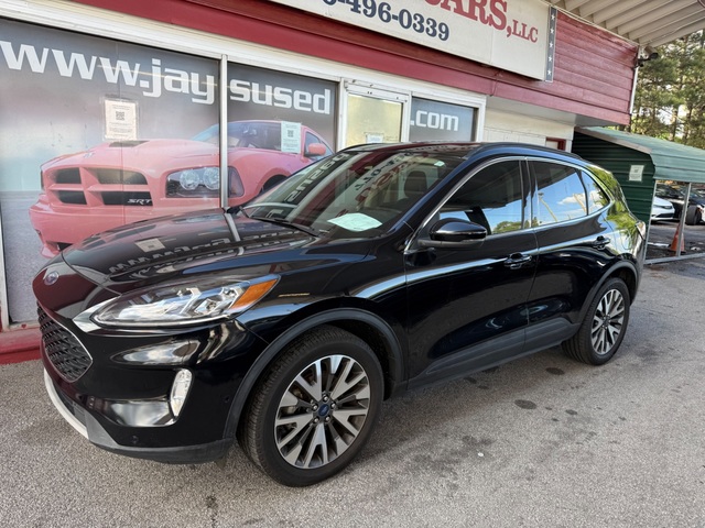 2020 Ford ESCAPE TITANIUM