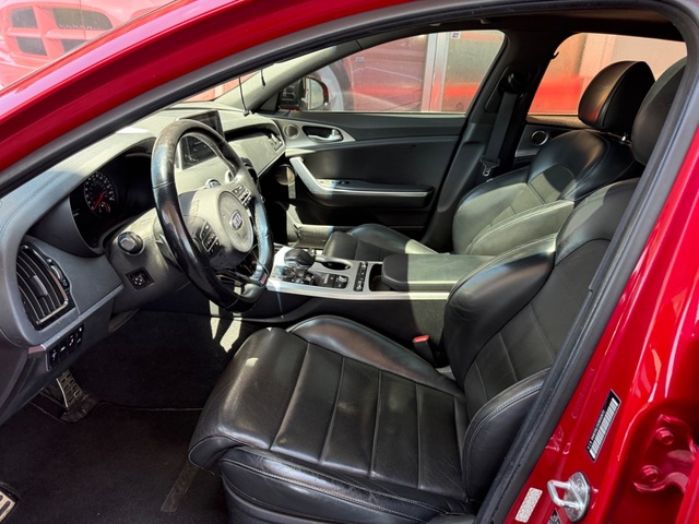 2018 Kia STINGER GT2
