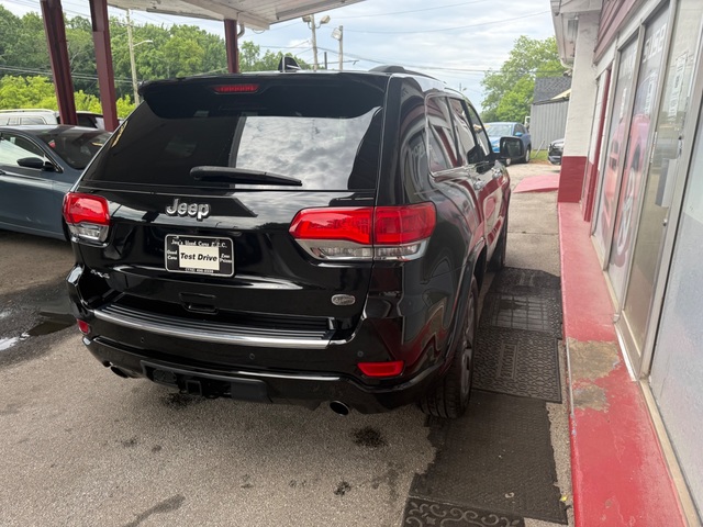 2017 Jeep GRAND CHEROKEE OVERLAND