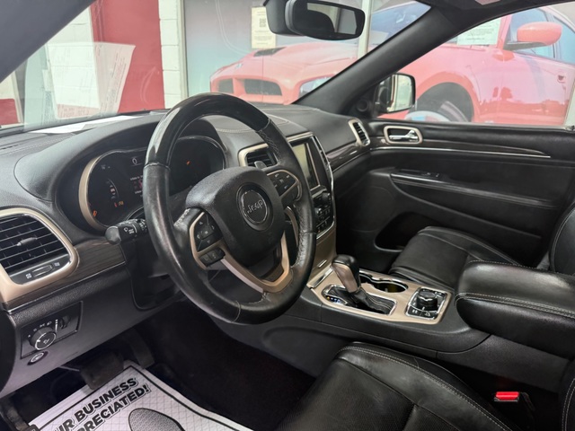 2017 Jeep GRAND CHEROKEE OVERLAND