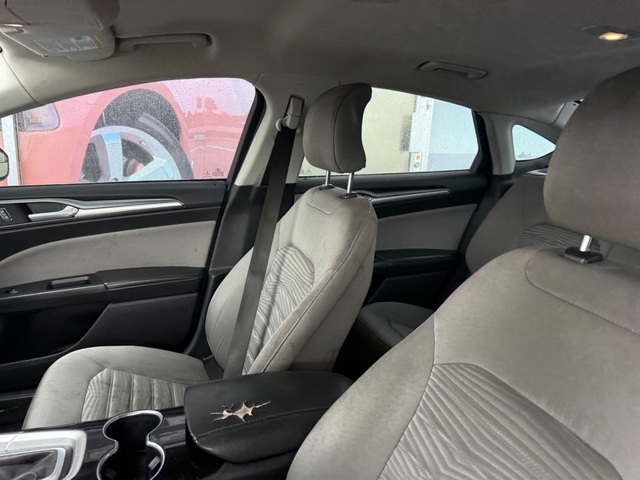 2016 Ford Fusion S