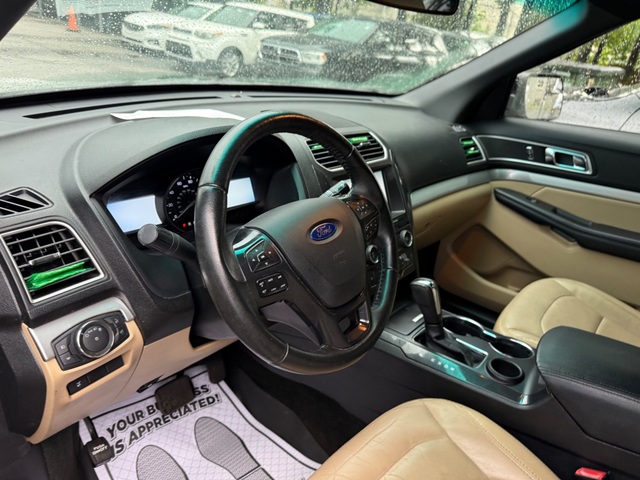 2016 Ford EXPLORER XLT