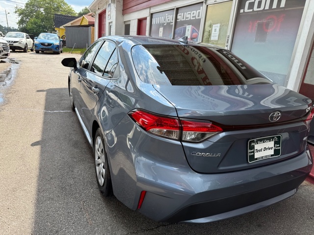 2022 Toyota COROLLA LE