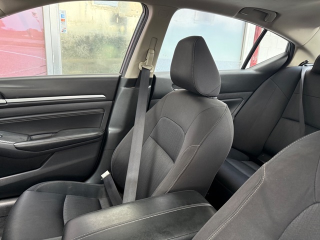2019 Nissan ALTIMA SV