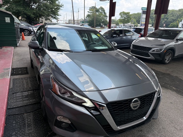 2019 Nissan ALTIMA SV