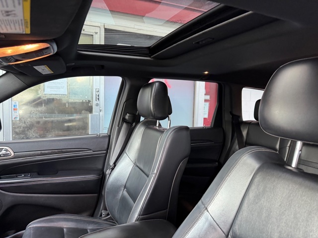 2017 Jeep GRAND CHEROKEE LIMITED