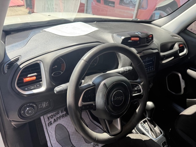 2019 Jeep RENEGADE LATITUDE