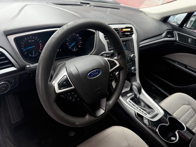 2016 Ford FUSION S