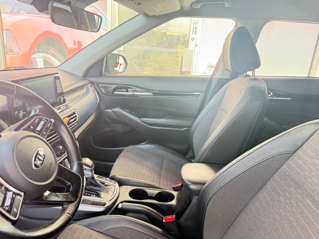 2021 Kia SELTOS S