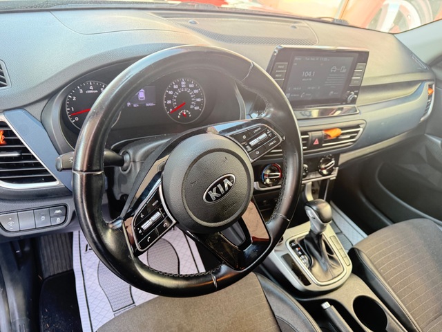 2021 Kia SELTOS S