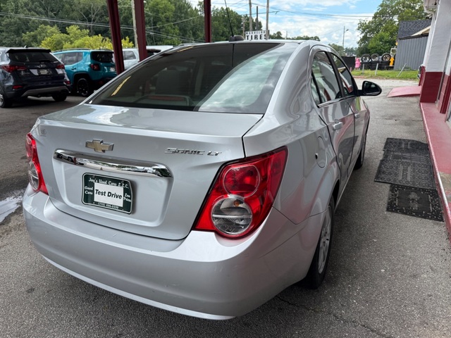 2016 Chevrolet SONIC LT