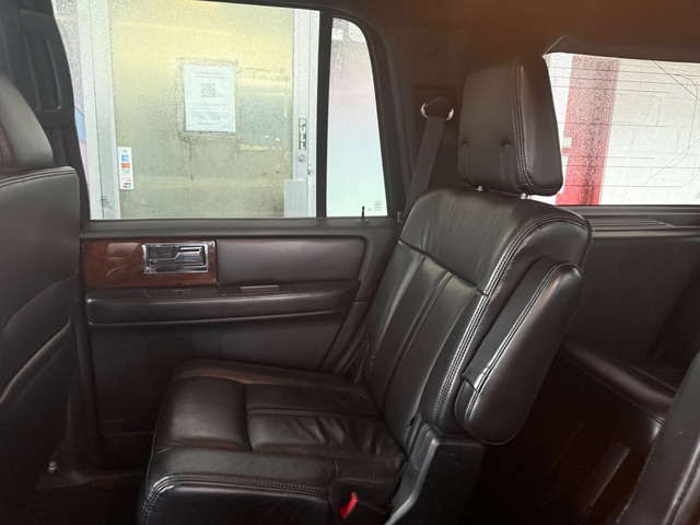 2016 Lincoln NAVIGATOR SELECT