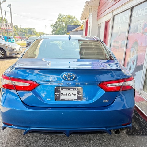 2019 Toyota CAMRY SE