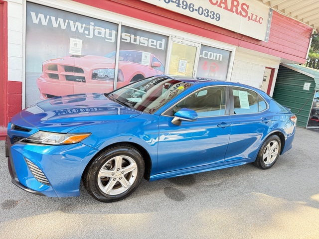 2019 Toyota CAMRY SE