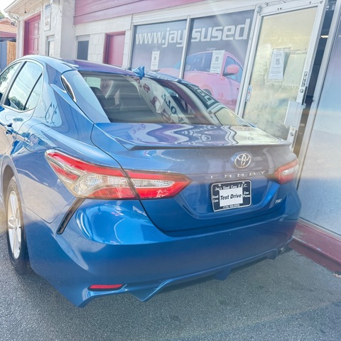2019 Toyota CAMRY SE
