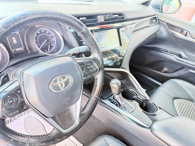 2019 Toyota CAMRY SE