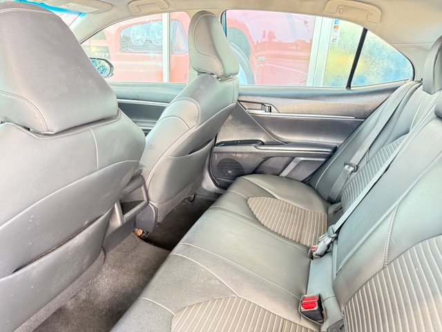 2019 Toyota CAMRY SE