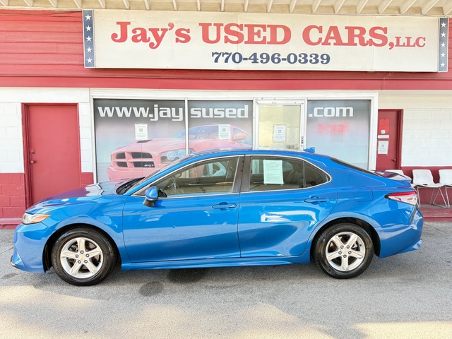 2019 Toyota CAMRY SE