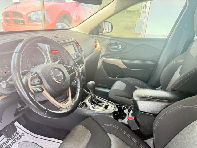 2018 Jeep CHEROKEE
