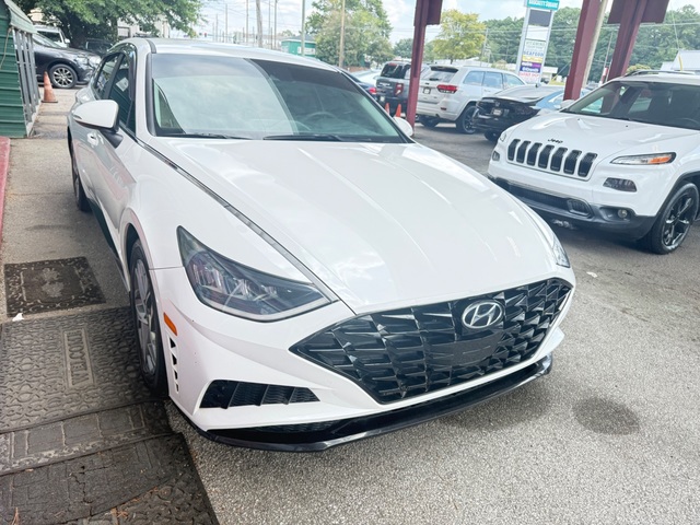 2022 Hyundai SONATA SEL