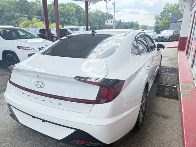 2022 Hyundai SONATA SEL