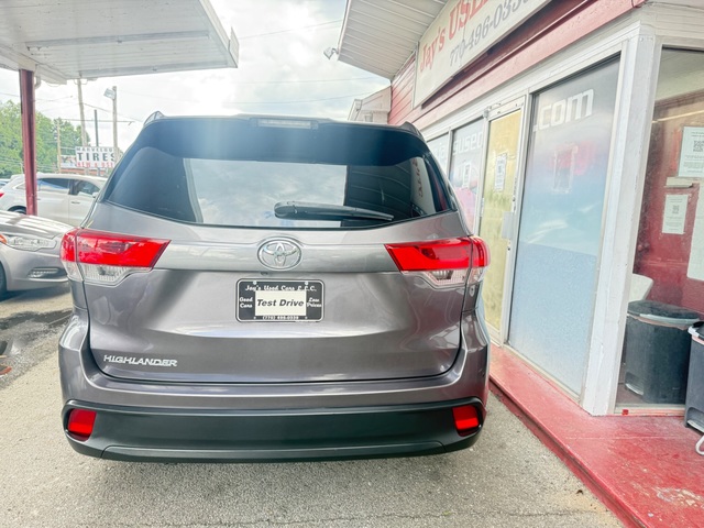 2017 Toyota HIGHLANDER LE