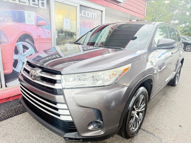2017 Toyota HIGHLANDER LE