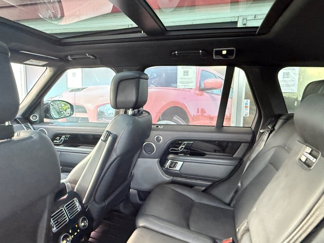 2018 Land Rover RANGE ROVER HSE