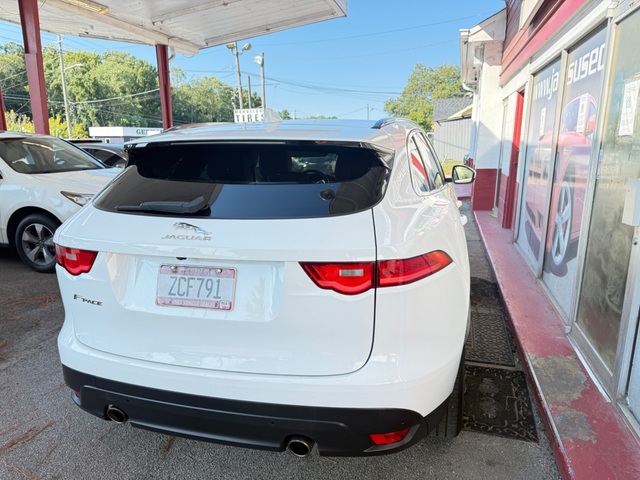 2018 Jaguar F-PACE PRESTIGE