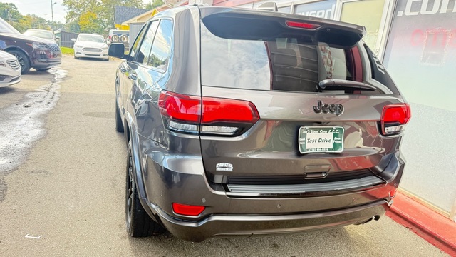 2018 Jeep GRAND CHEROKEE ALTITUDE