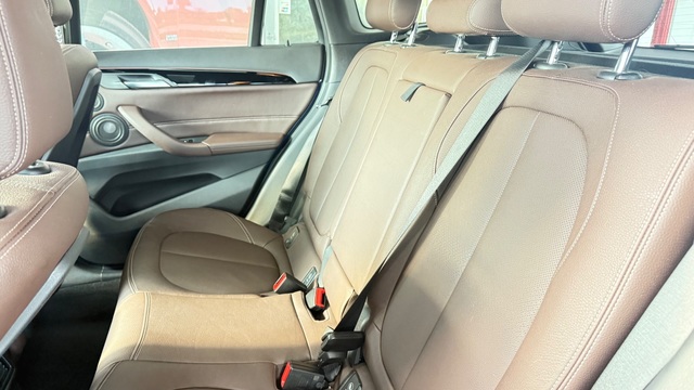 2016 BMW X1 TURBO