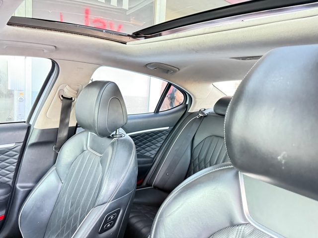2020 Genesis G70 PRESTIGE