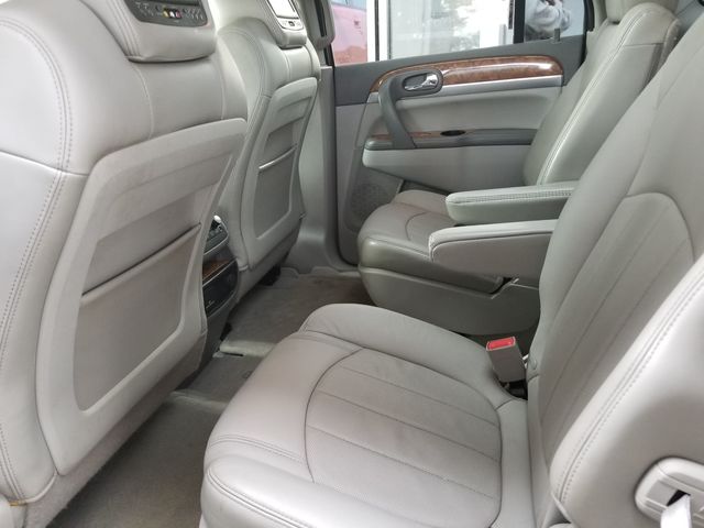 2011 Buick Enclave CXL-2